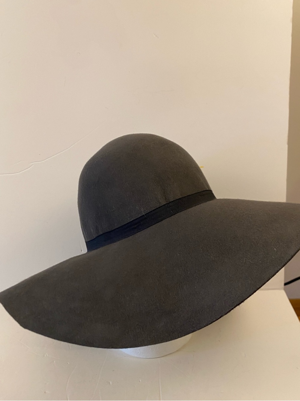 Wide-Brim Wool Floppy Hat in Charcoal with Ribbon Trim